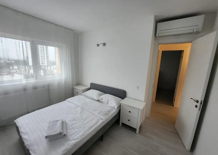 Tourist Luxury In * Bucareste