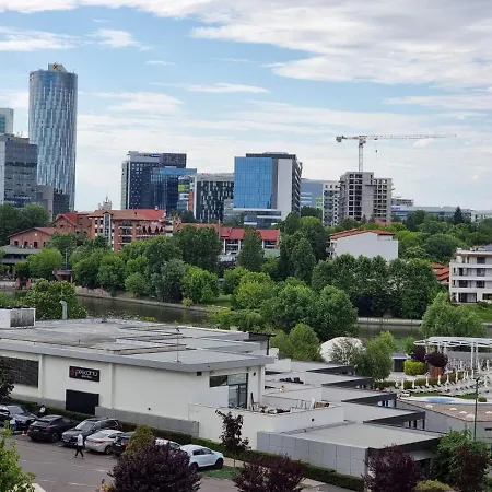 Tourist Luxury In Bucarest