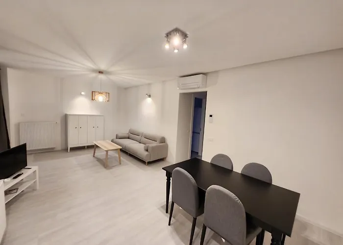 Tourist Luxury In Apartman Bukarest