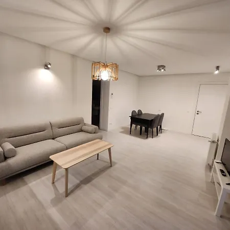 Tourist Luxury In Apartment *