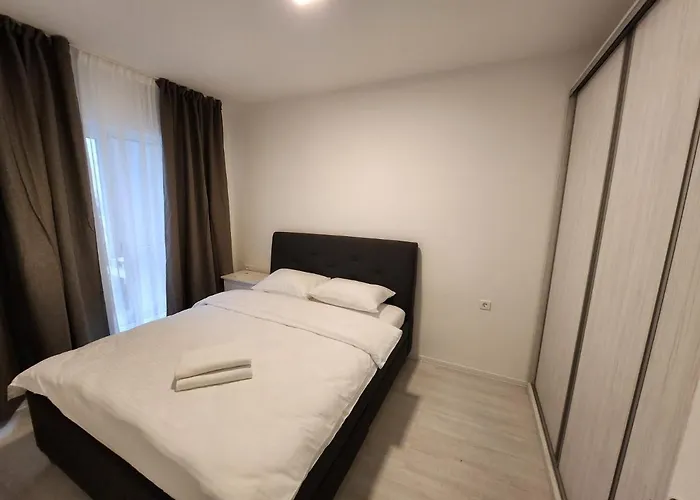 Tourist Luxury In