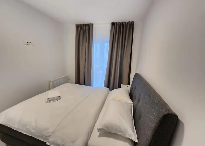 Tourist Luxury In