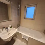 Tourist Luxury In Bucarest