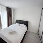 Tourist Luxury In *