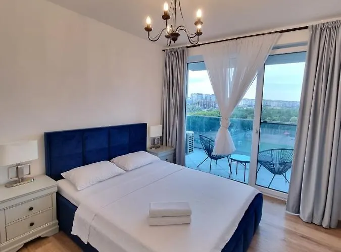 Tourist Luxury In *